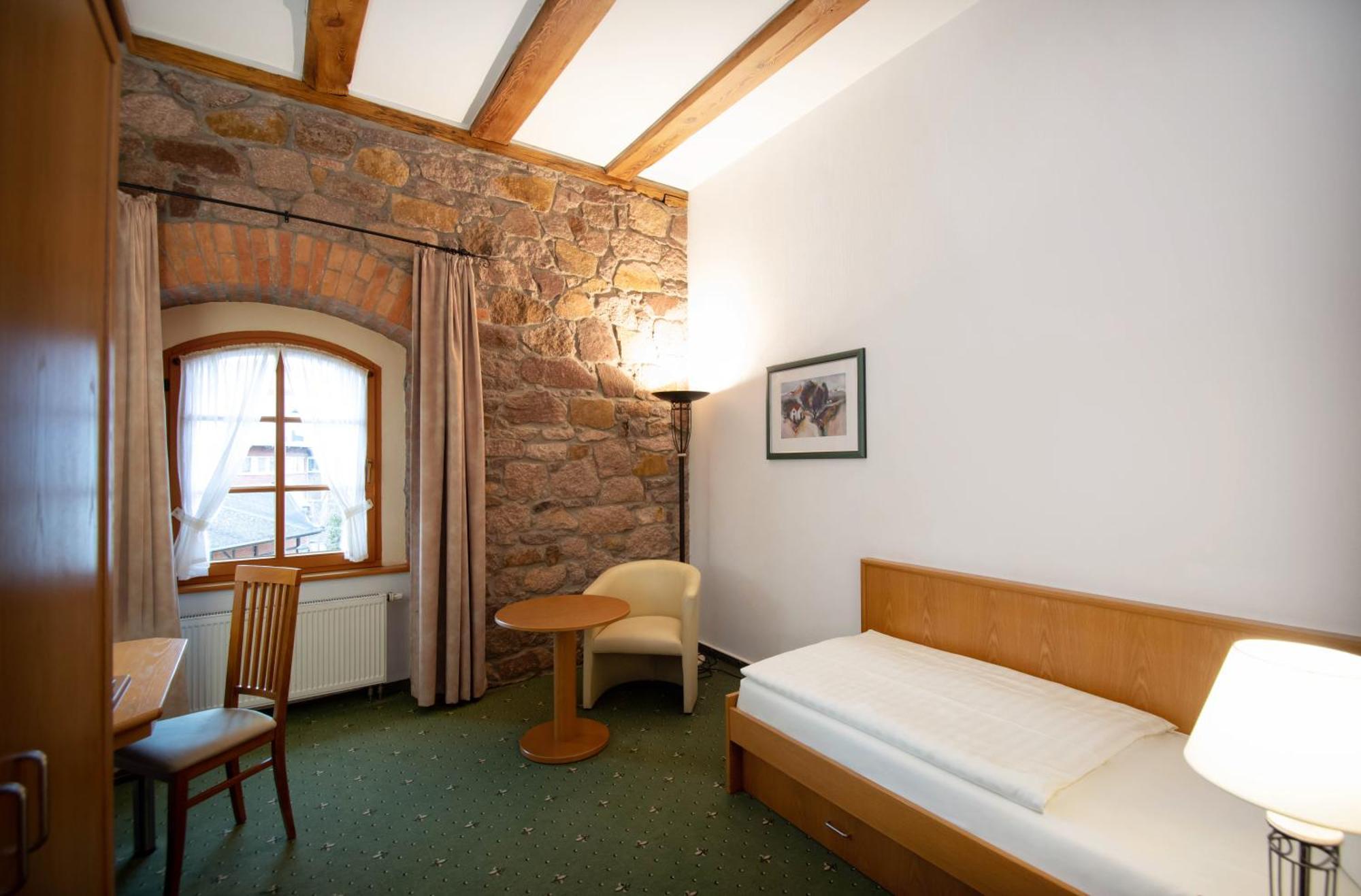 Ankerhof Hotel Halle  Екстер'єр фото