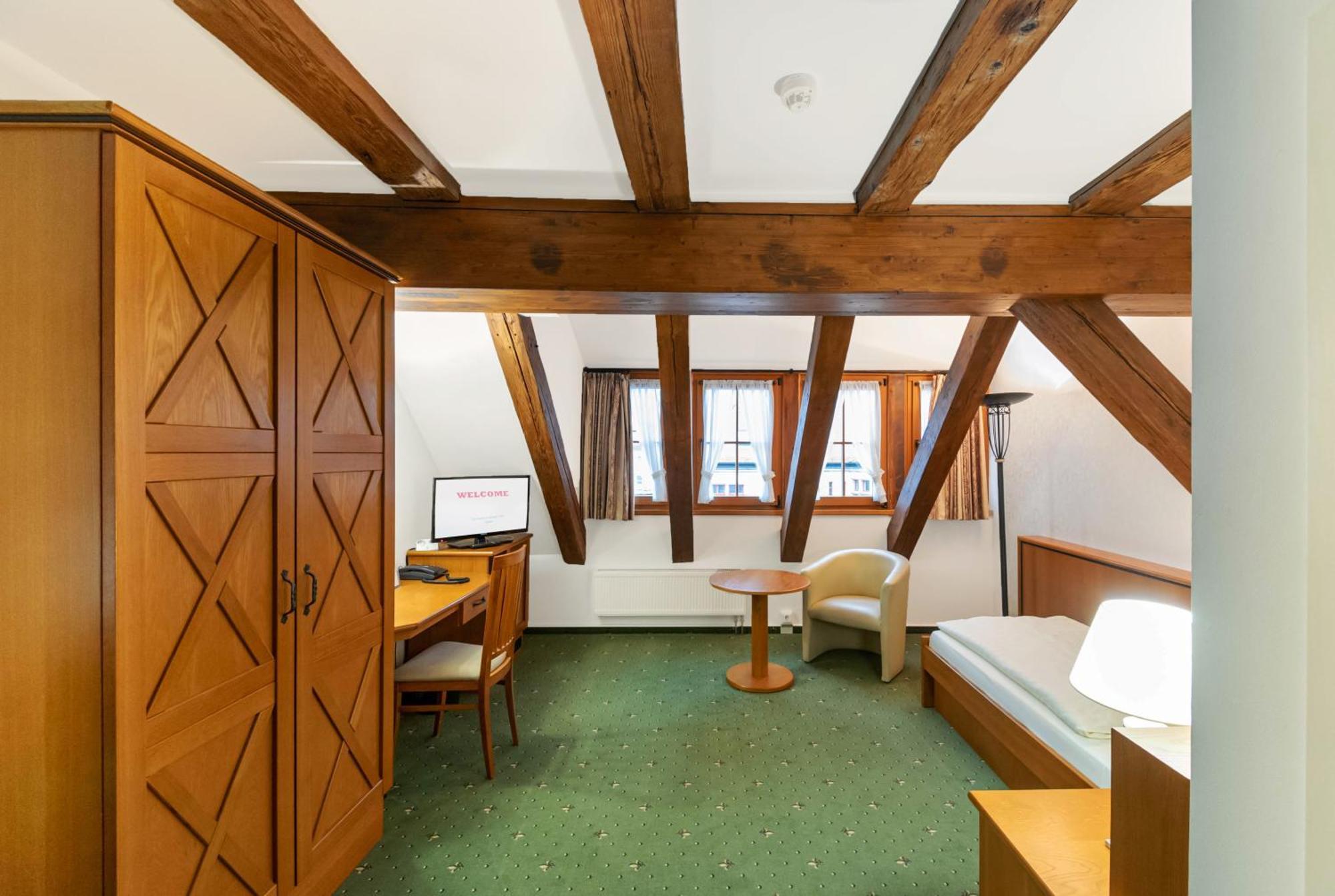 Ankerhof Hotel Halle  Екстер'єр фото